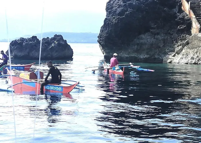 Joe'S Dawgs Staycation And Tourist Boat Rental * Moalboal